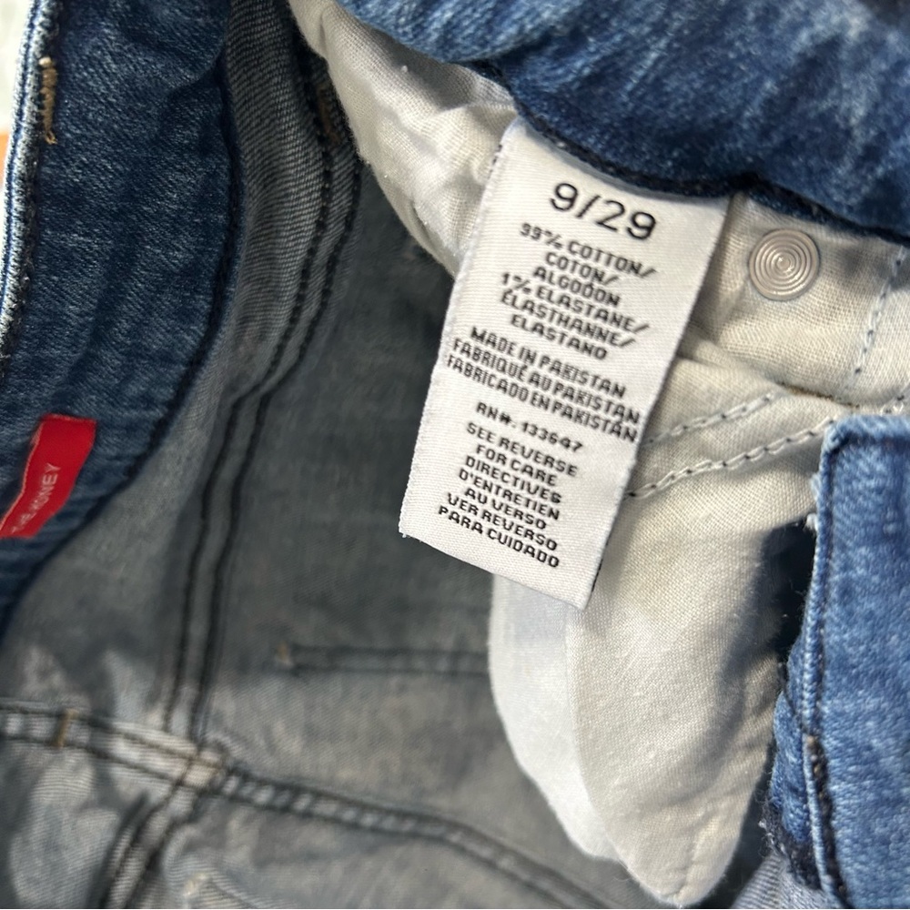 Celebrity Pink | Dark Blue Wash Denim Mid-Rise Jean Shorts - Picture 4 of 4